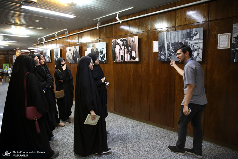 بازدید جمعی از دانش آموزان کشور بوسنی از جماران