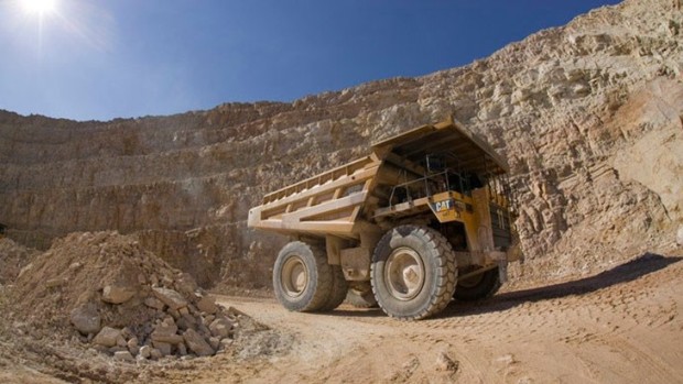 10 طرح مهم صنایع معدنی در خراسان جنوبی فعال است