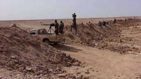 ارتش عراق اردوگاه مخفی داعشی ها در شمال بعقوبه عراق را منهدم کرد 