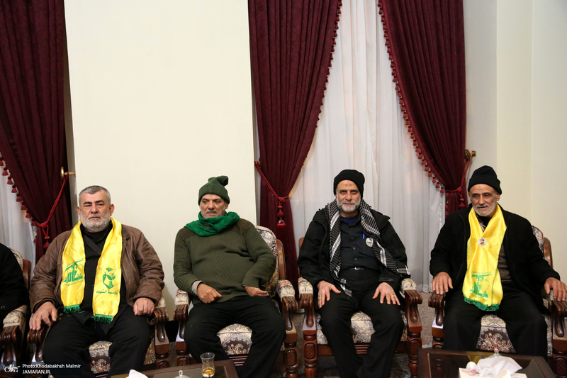 دیدار جمعی از خانواده  های شهدای لبنان با سیدحسن خمینی