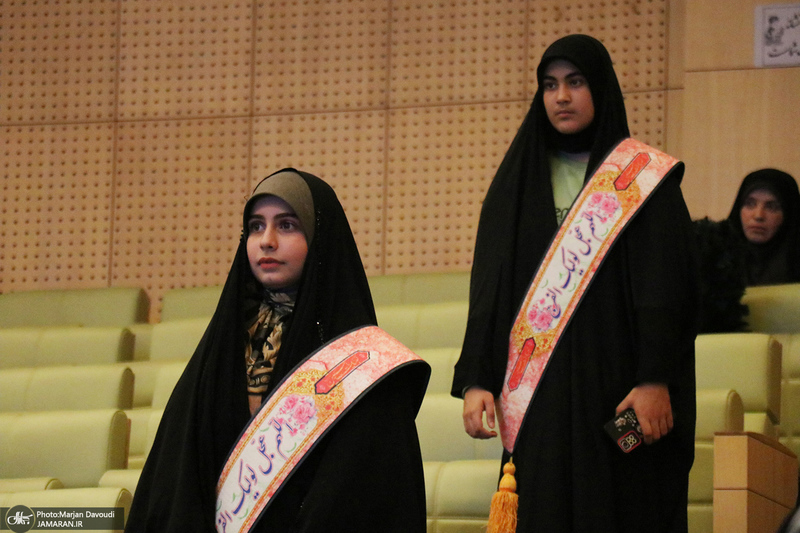 مراسم گرامیداشت خانواده معظم شهدا و ترویج فرهنگ ایثار و شهادت در خمین