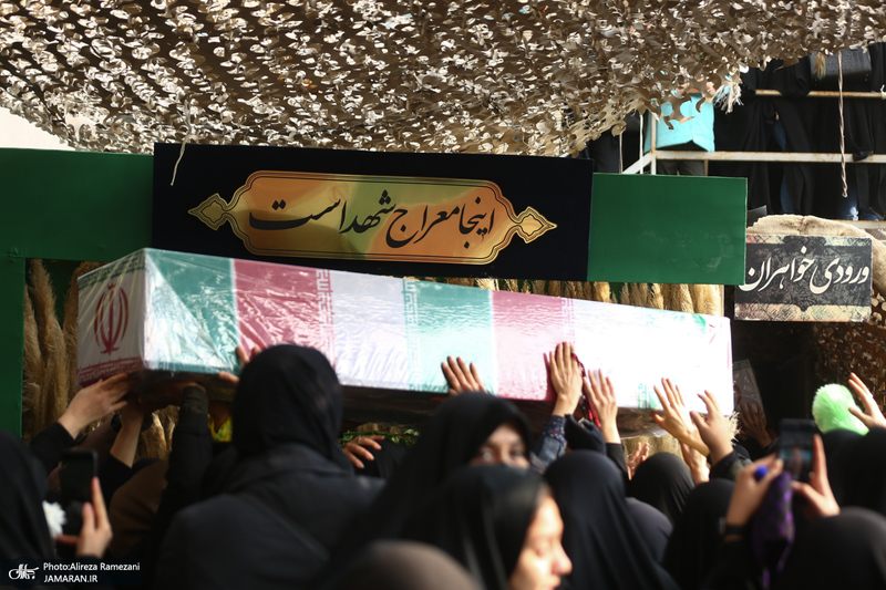 مراسم تشییع 200 شهید گمنام دفاع مقدس در تهران - 4