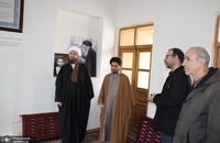 بازدید رئیس شورای سیاستگذاری ائمه جمعه از بیت و زادگاه حضرت امام خمینی (س) (12)