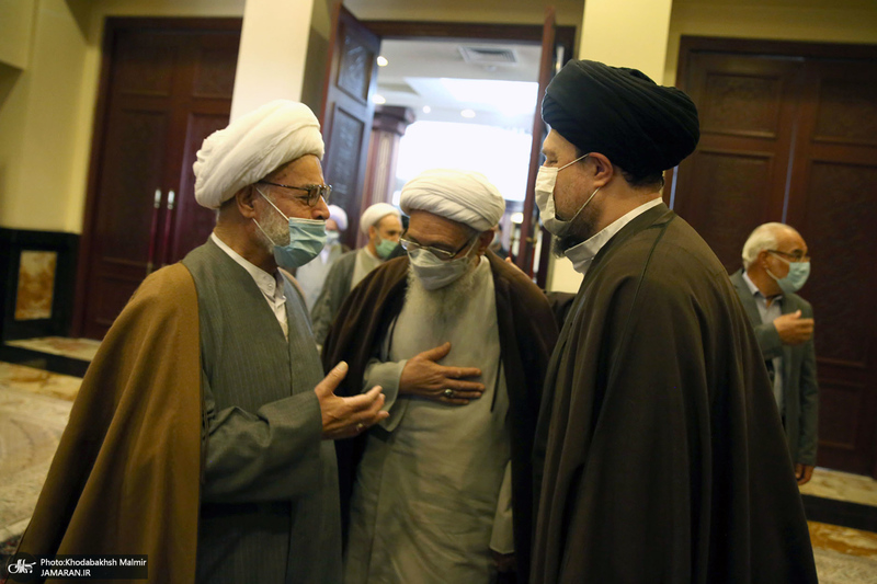 حاشیه تجدید میثاق هیأت رئیسه و اعضای مجلس خبرگان رهبری با آرمان های امام خمینی(س)