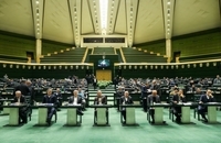 جلسه غیرعلنی نظارتی مجلس با حضور تیم اقتصادی دولت (2)