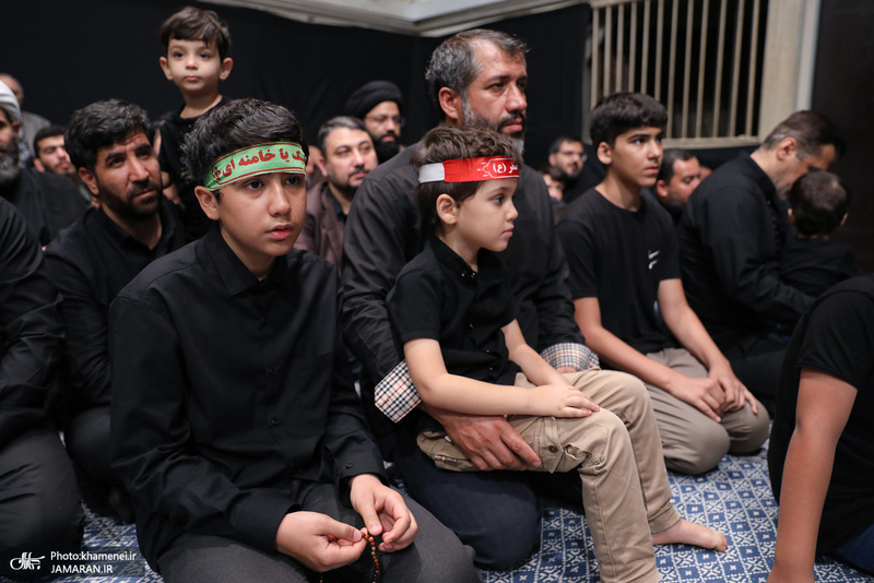 آخرین شب مراسم عزاداری حضرت اباعبدالله الحسین (ع) در حسینیه امام خمینی