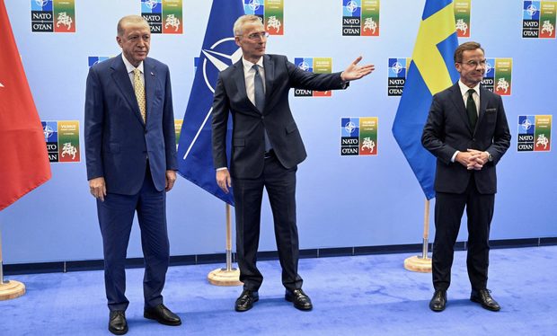 سوئد در یک قدمی ناتو/ روسیه تنهاتر از همیشه