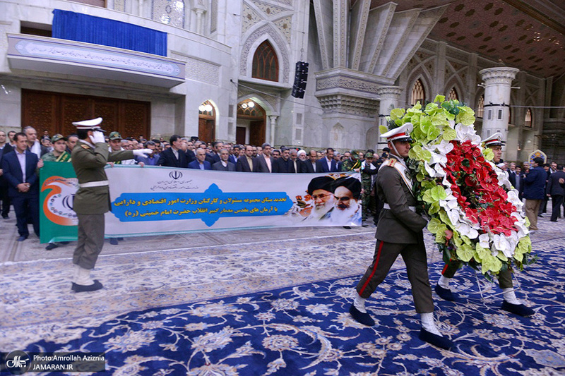 تجدید میثاق وزیر و کارکنان وزارت اقتصاد و امور دارایی با آرمان‌های امام(س)