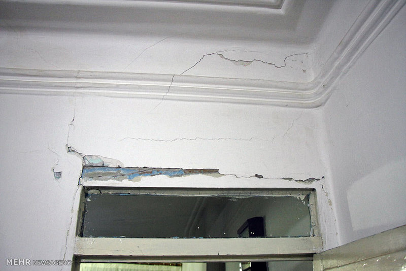 تصاویری از مناطق زلزله زده در سنندج و سر پل‌ذهاب