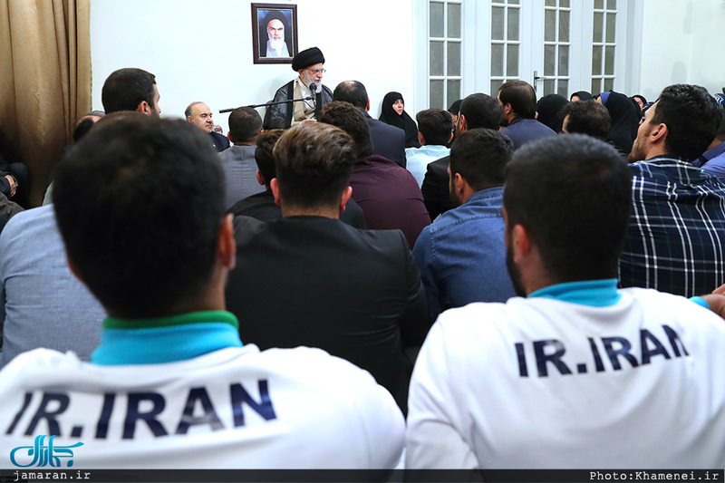 دیدار مدال‌آوران کاروان ورزشی ایران در بازی‌های آسیایی با رهبر معظم انقلاب