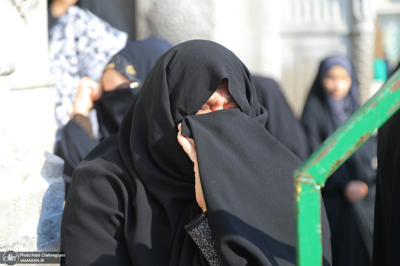 مراسم عزاداری خادمان حرم حضرت معصومه (س) در روز شهادت امام موسی کاظم (ع)‎