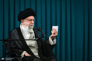 دیدار دست‌اندرکاران کنگره شهدای استان قم با رهبر معظم انقلاب