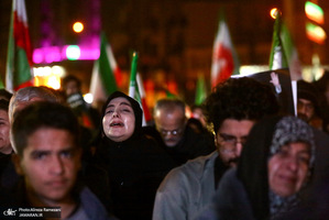 تجمع مردمی در میدان انقلاب اسلامی تهران