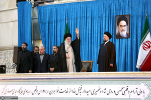 حضور شخصیت‌های سیاسی و مسئولان کشوری و لشکری در مراسم سالگرد ارتحال حضرت امام خمینی (س) -2