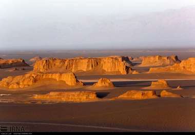 دوربین های پایش تصویری در بیابان لوت شهداد نصب می شود