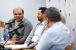 مراسم رونمایی کتاب مهندسی اجماع ؛ فهم پروپاگاندا در عصر رسانه های اجتماعی