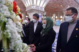 ادای احترام سفرای کشورهای عضو آلبا به مقام شامخ امام خمینی (س)