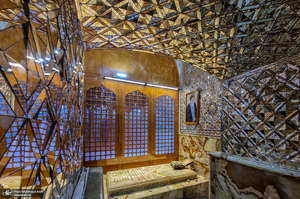 صحن و سرای حرم‌ مطهر امام علی (ع) در نجف اشرف