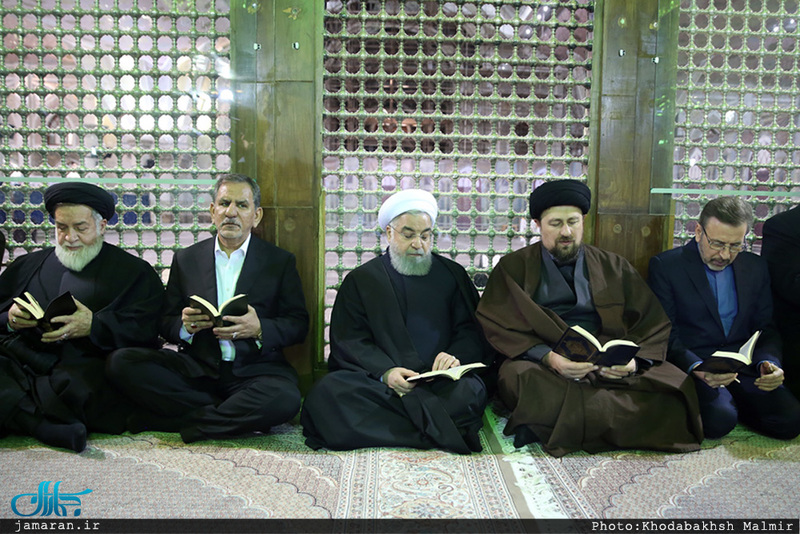 تجدید میثاق رییس جمهوری و اعضای هیئت دولت با آرمان های حضرت امام(س) 