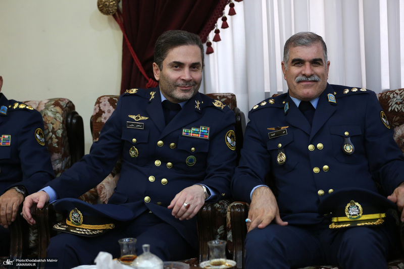 دیدار فرمانده نیری هوایی ارتش( امیر بهمن بهمرد )و جمعی از فرماندهان با سید حسن خمینی