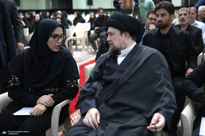 دیدار مدیران و کارکنان نهاد کتابخانه‌های عمومی کشور با سید حسن خمینی