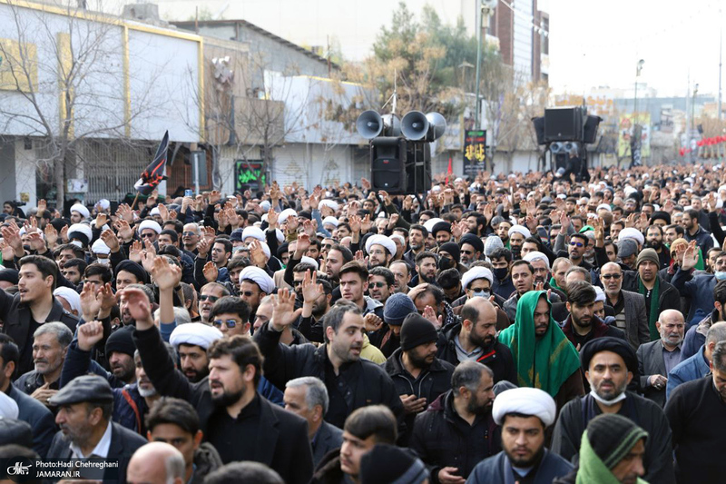 دسته عزاداری روز شهادت حضرت زهرا (س) با حضور آیت الله العظمی وحید خراسانی