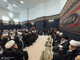 مراسم عزاداری روز تاسوعای حسینی در بیوت مراجع و علماء‎