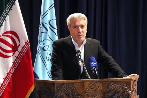 برخی به دنبال برهم زدن رونق گردشگری ایران هستند