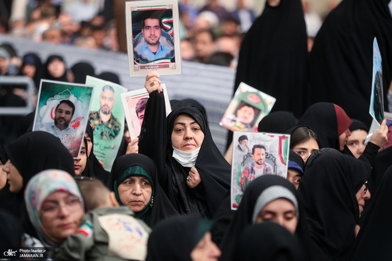 مراسم گرامیداشت عید میلاد پیامبر اکرم (ص) و امام صادق (ع) در حسینیه امام خمینی (ره)