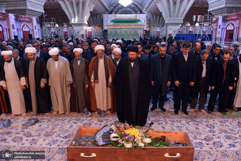 تشییع و خاکسپاری پیکر حجت الاسلام والمسلمین شیخ علی اکبرمهربان در جوار حرم مطهر حضرت امام خمینی(س)