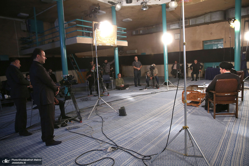 پشت صحنه برنامه تلویزیونی «صف اول» با حضور سید حسن خمینی