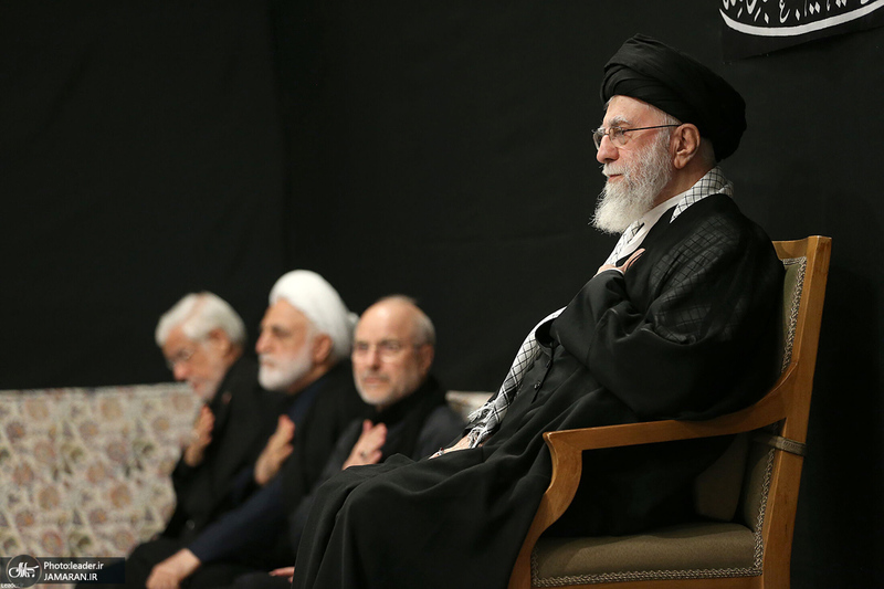 مراسم عزادارای شب عاشورا با حضور رهبر انقلاب اسلامی