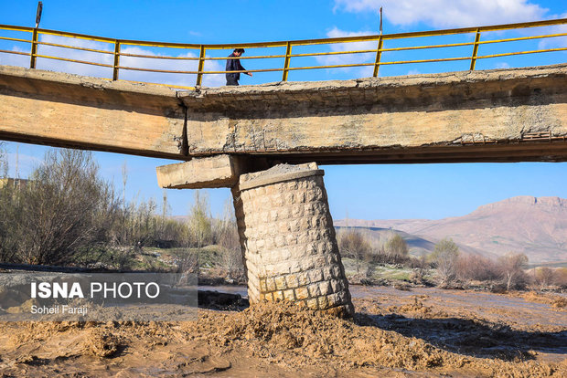 جاری شدن سیل در روستاهای آذربایجان غربی+ تصاویر