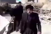 تقاضای چادر پیرمرد زلزله زده حل شد