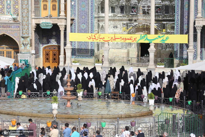 نماز عید سعید فطر در حرم حضرت فاطمه معصومه(س)