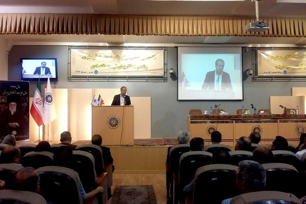 توسعه صادرات و جایگزینی واردات بهترین عملکرد در شرایط اقتصاد کشور است