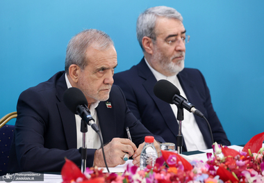 پزشکیان در دیدار ایرانیان مقیم چین: در دیدارها و نشست‌های این سفر توافقات خوبی داشتیم که فعالان عرصه‌های مختلف باید به اجرایی شدن آنها کمک کنند
