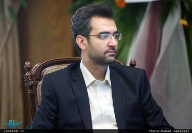 وزیر ارتباطات: هیچ دستور قضایی برای فیلتر تلگرام صادر نشده است /خرید و فروش بیت کوین ممنوع شد