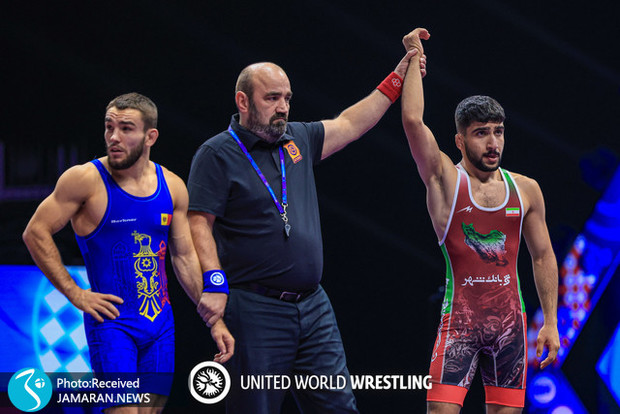 کشتی فرنگی قهرمانی جهان| طوفان 25 ثانیه ای احمدی در زاگرب/ صعود 4 ایرانی به نیمه نهایی مثل آب خوردن!