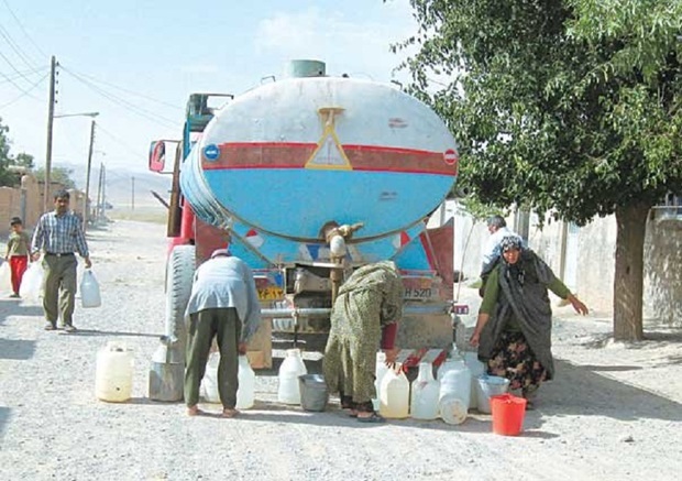 8 روستای سیل زده شیروان با تانکر آبرسانی می شود