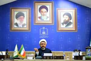 نشست هم‌اندیشی جمعی از طلاب و دانشجویان پژوهشگر حوزه اندیشه امام (س) با رئیس مؤسسه تنظیم و نشر آثار امام خمینی