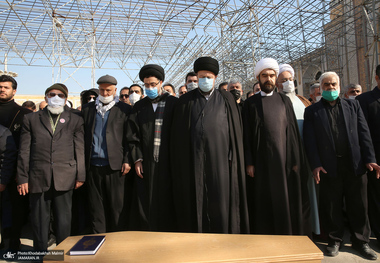 مراسم تشییع و خاکسپاری مرحوم حاج عیسی جعفری در حرم امام خمینی(س)