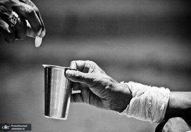 تغییر چهره فقر در ایران؛ کوچ دسته‌‌جمعی «طبقه متوسط» به سمت دهک‌هایی که فقط با تنفس مصنوعی نهادهای حمایتی قادر به ادامه حیات هستند/ در سال ۱۴۰۳، متوسط هزینه خالص سالانه یک خانوار شهری به رقم سرسام‌آور ۲۶۹ میلیون تومان رسید