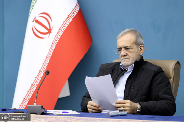 نامه انجمن روان‌ پزشکان به رییس جمهور پزشکیان/ در جریان دوازده روز جنگ اخیر، جرقه‌های همدلی به شعله‌های گرم همبستگی تبدیل شد/ مبادا این وضعیت، باعث خوش‌گمانی بی‌مورد، و چشم پوشیدن بر مسوولیت‌های دوچندان حکمرانان گردد