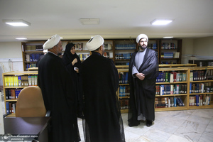 بازدید رئیس موسسه تنظیم و نشر آثار امام خمینی (س) از کتابخانه پژوهشگاه قوه‌قضاییه