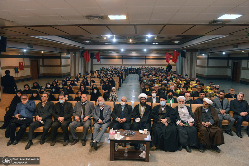 مراسم بزرگداشت دو نفز از کارمندان مرحوم آستان امام خمینی