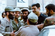 روایتی از دیدار 19 ساعته رهبر شهید با مجروحان جنگ 