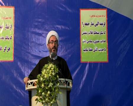 امام جمعه مشگین شهر: حضور حداکثری مردم موجب تحکیم نظام است