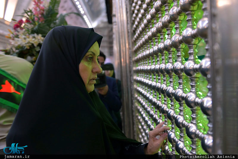 تجدید میثاق کارکنان سازمان ملی استاندارد با آرمان های امام خمینی(س)