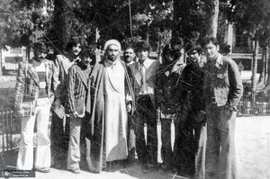 حجت الاسلام و المسلمین شیخ اسحاق مشکینی